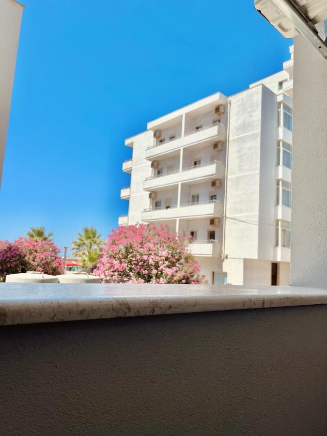 Flors Apartments Durres Ngoại thất bức ảnh