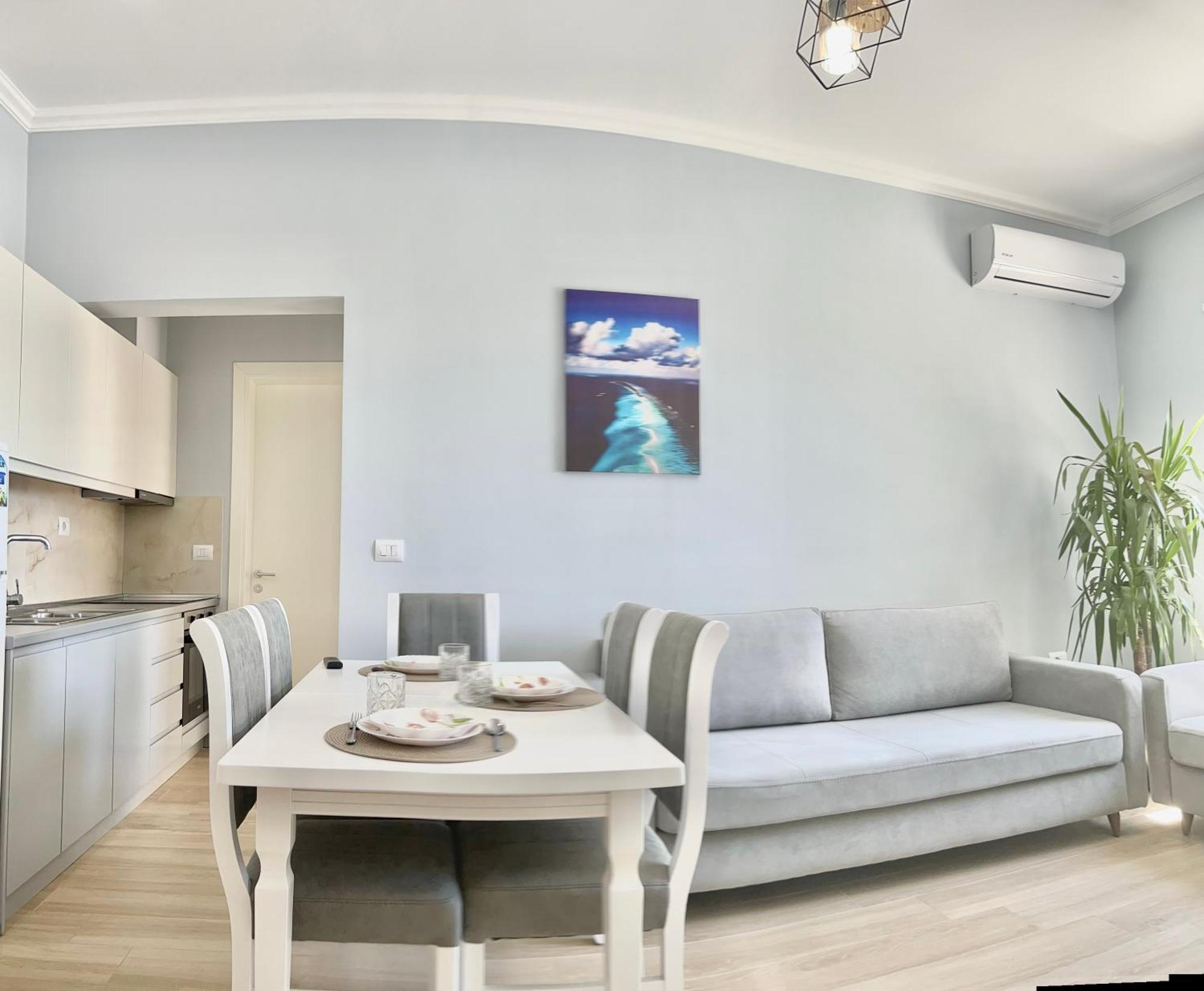 Flors Apartments Durres Ngoại thất bức ảnh