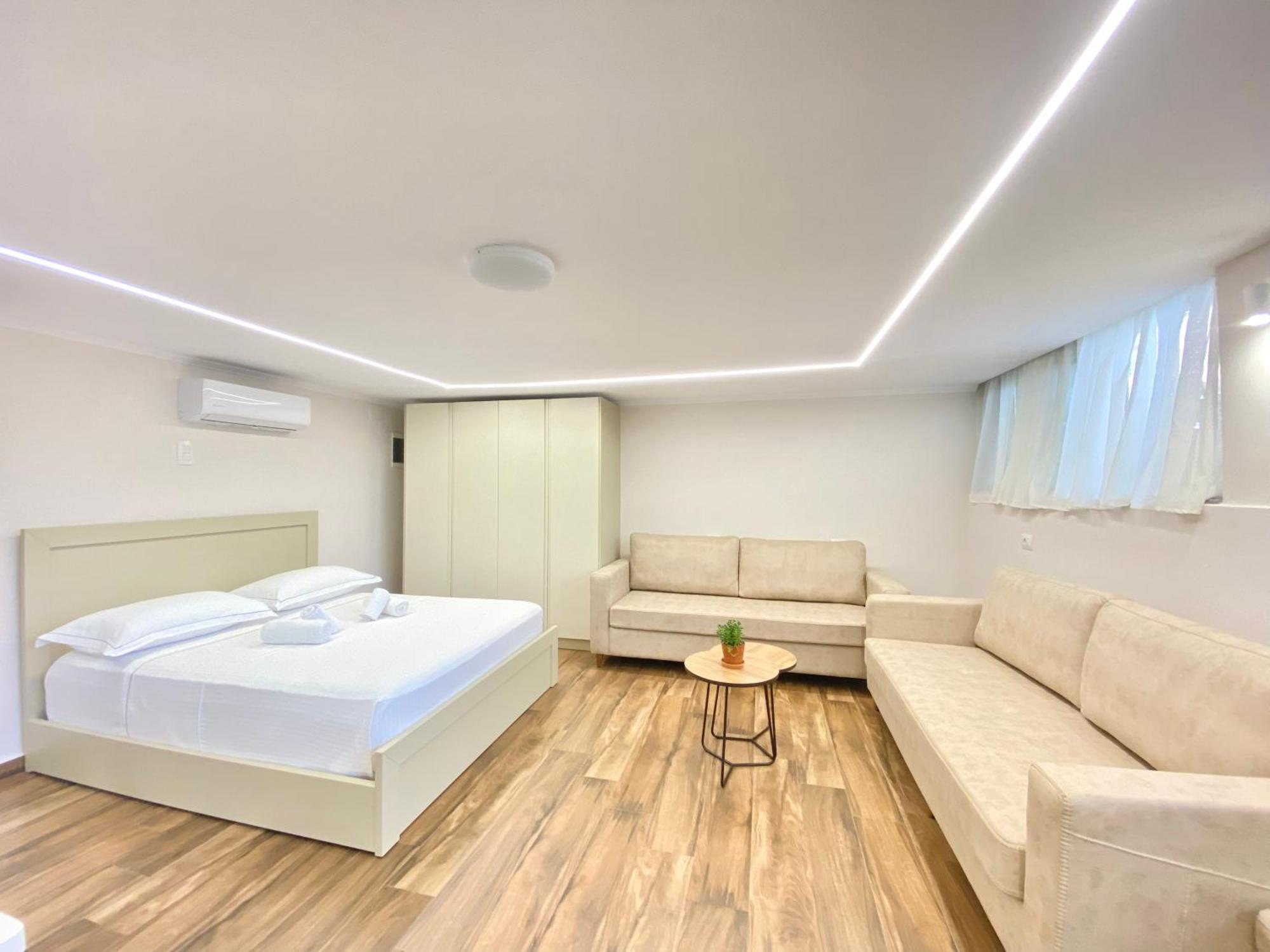 Flors Apartments Durres Ngoại thất bức ảnh